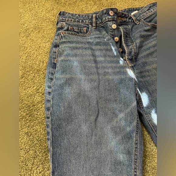 Old Navy Women’s Extra High Rise Kicker Boot Cut Jeans size 10, button waist - Picture 8 of 8